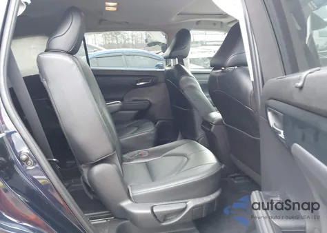 2022 Toyota Highlander Xle z USA, uszkodzony, nr VIN 5TDGZRBH0NS223798